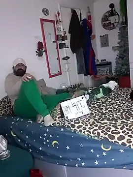 Snapshot of lextalon chatting on 12.14.24 lextalon online show from 12.14.24