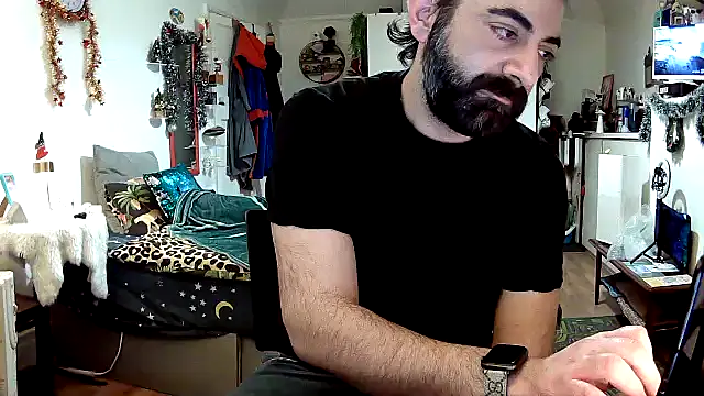 Snapshot of lextalon chatting on 12.18.24 lextalon online show from 12.18.24