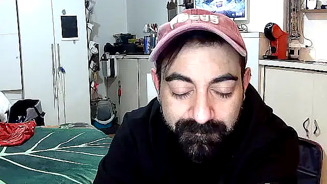 Snapshot of lextalon chatting on 02.12.25 lextalon online show from 02.12.25