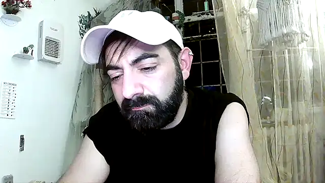 Snapshot of lextalon chatting on 02.23.25 lextalon online show from 02.23.25