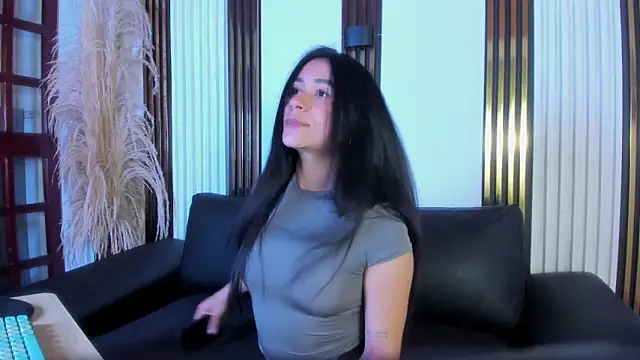 ChloeTurner  online show from 04.01.26