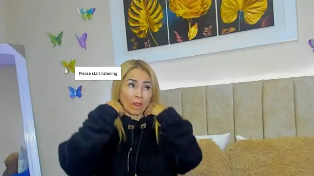 Snapshot of emagarcia chatting on 09.23.25 emagarcia online show from 09.23.25