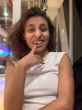 Katee Jones online show from 01.15.25