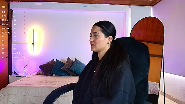 Snapshot of _gaby2 chatting on 02.12.25 gaby2 online show from 02.12.25