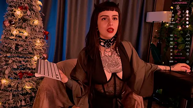 MichaellaMoon online show from 12.26.24