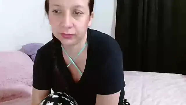 Snapshot of milfevha chatting on 12.07.24 milfevha online show from 12.07.24