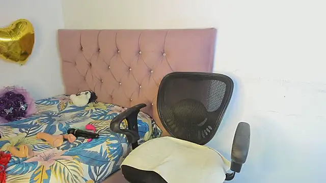 nicol jone1 online show from 03.22.26