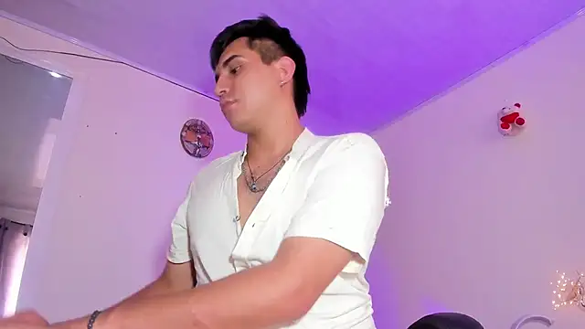 Chris Maddox online show from 12.14.24