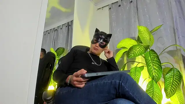 Chris Maddox online show from 01.22.25