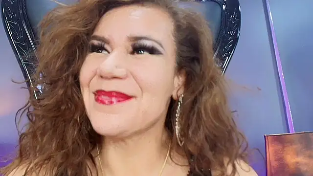 Snapshot of MelaniaKnauss chatting on 03.08.25 MelaniaKnauss online show from 03.08.25