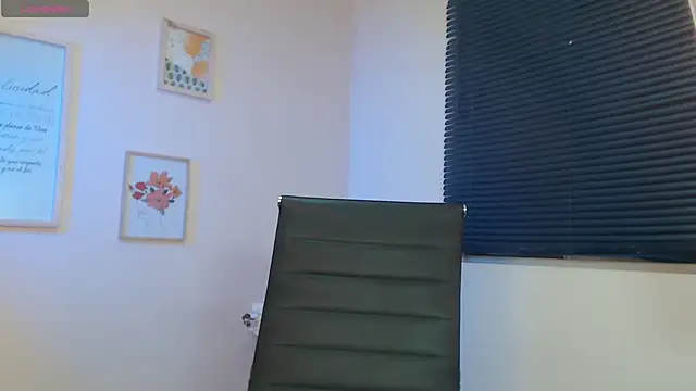 Snapshot of lucy_diiaz chatting on 01.10.25 lucy diiaz online show from 01.10.25