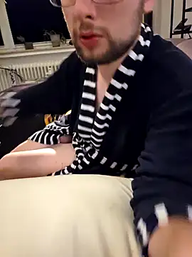 tipico0799 online show from 10.05.25