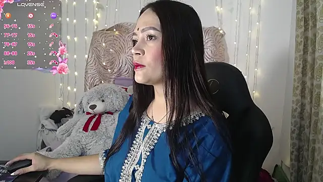 Snapshot of shantala_krisha chatting on 07.14.26 shantala krisha online show from 07.14.26
