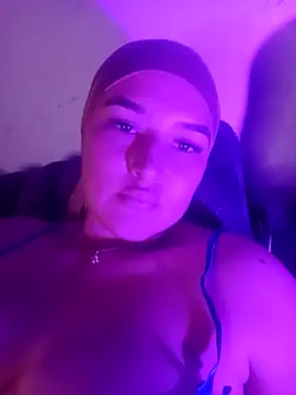 Snapshot of Celeste_camila18 chatting on 04.26.26 Celeste camila18 online show from 04.26.26