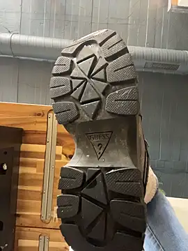 Snapshot of FeetVibe chatting on 11.10.25 FeetVibe online show from 11.10.25