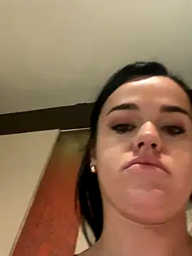 English-Chloe96 online show from 12.19.25