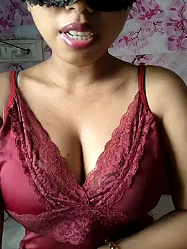 Snapshot of sandy_naughty chatting on 07.07.26 sandy naughty online show from 07.07.26