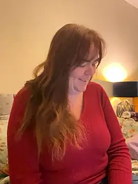 curvy-milf-abbie online show from 12.04.24