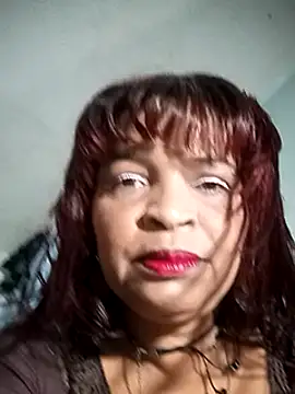 Snapshot of _violetta_- chatting on 03.21.25 violetta - online show from 03.21.25