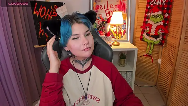 Snapshot of mekurisu chatting on 01.07.25 mekurisu online show from 01.07.25