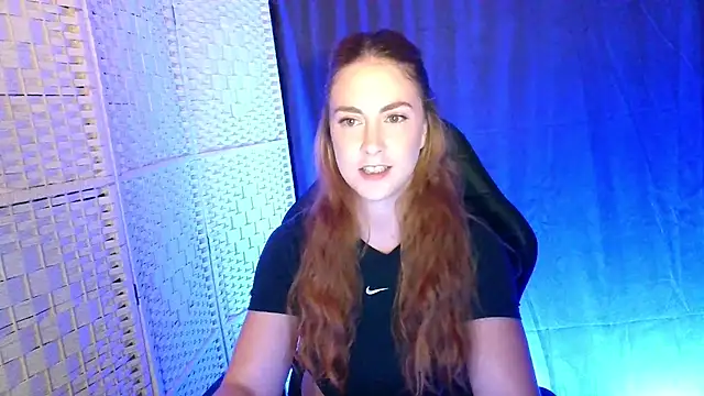 Snapshot of KayleyxEmily chatting on 09.11.25 KayleyxEmily online show from 09.11.25