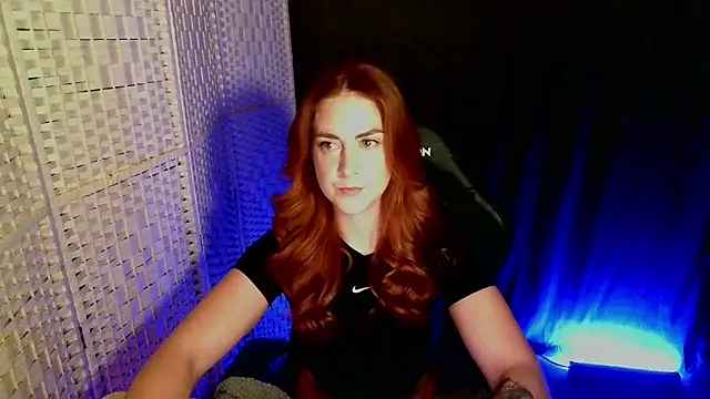 KayleyxEmily online show from 04.11.26