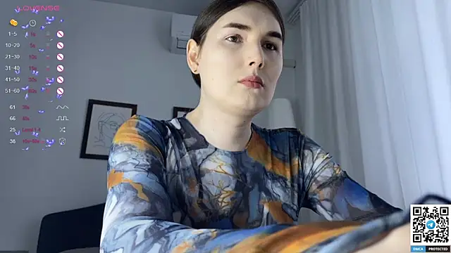 Maria Bowie online show from 02.28.25