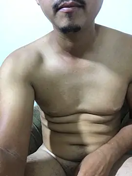 isacalejandroo online show from 02.25.26