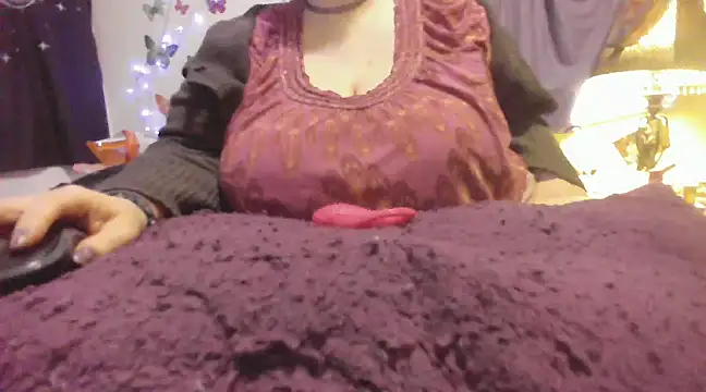 Alli Kat online show from 01.24.25