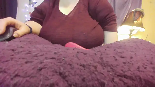 Alli Kat online show from 02.13.25