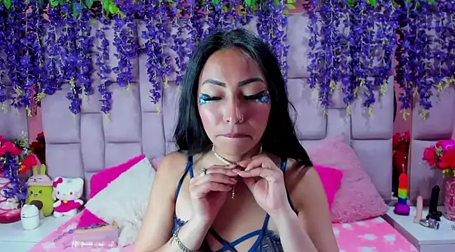 nathalia pink online show from 02.18.25