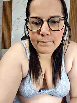 Snapshot of kiara_scottt chatting on 03.16.26 kiara scottt online show from 03.16.26