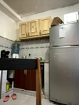 PEACHY439 online show from 10.13.25