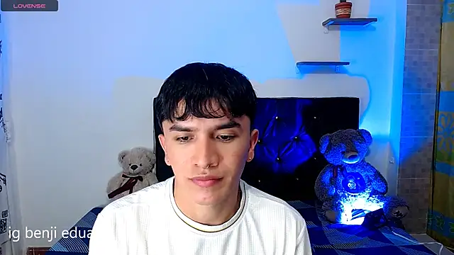 Snapshot of benji_hoter chatting on 07.04.26 benji hoter online show from 07.04.26