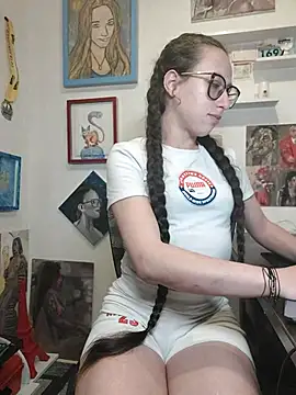 milena 23x online show from 02.14.25