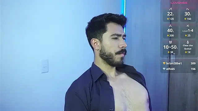 Snapshot of dam0n_fr0st chatting on 12.18.24 dam0n fr0st online show from 12.18.24