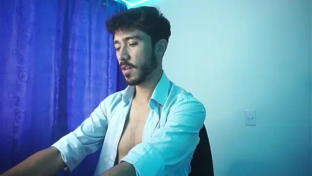 Snapshot of dam0n_fr0st chatting on 01.04.25 dam0n fr0st online show from 01.04.25