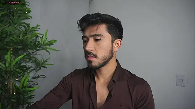 Snapshot of dam0n_fr0st chatting on 03.20.25 dam0n fr0st online show from 03.20.25