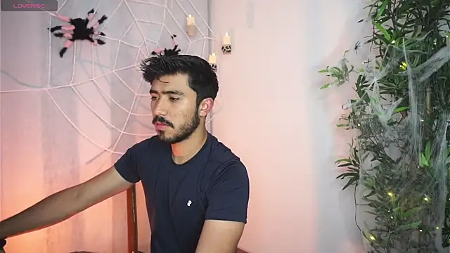 Snapshot of dam0n_fr0st chatting on 10.15.25 dam0n fr0st online show from 10.15.25