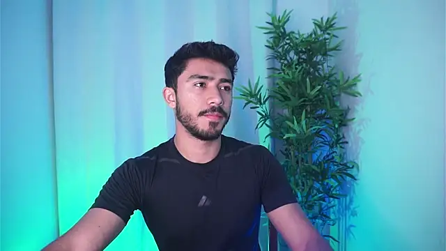 Snapshot of dam0n_fr0st chatting on 11.11.25 dam0n fr0st online show from 11.11.25