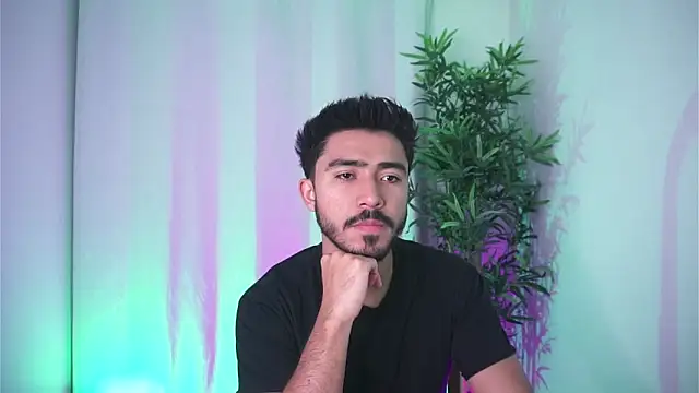 Snapshot of dam0n_fr0st chatting on 11.28.25 dam0n fr0st online show from 11.28.25