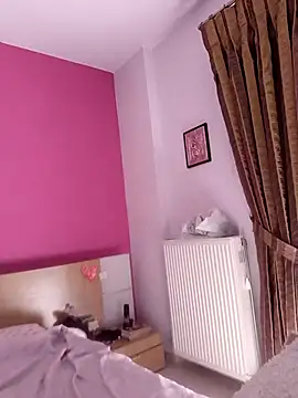 Snapshot of Kalia_Cross chatting on 09.23.25 Kalia Cross online show from 09.23.25