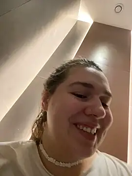 SuzieMurray online show from 02.27.25