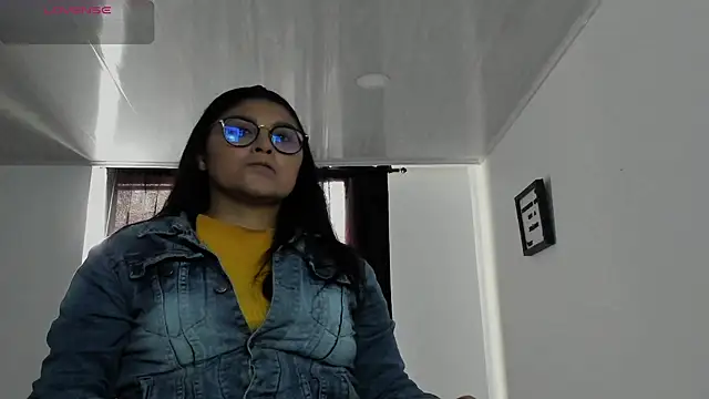 lorymoon online show from 12.04.24