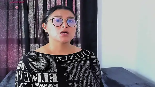 lorymoon online show from 12.06.24