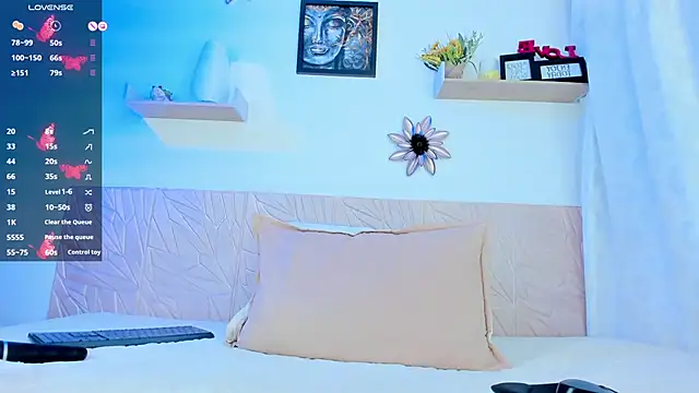 ZaraWest online show from 12.12.24