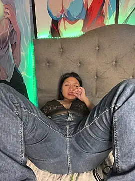 Im Little online show from 01.12.26