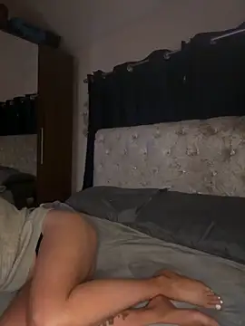 Snapshot of Summer_Paige chatting on 02.13.25 Summer Paige online show from 02.13.25