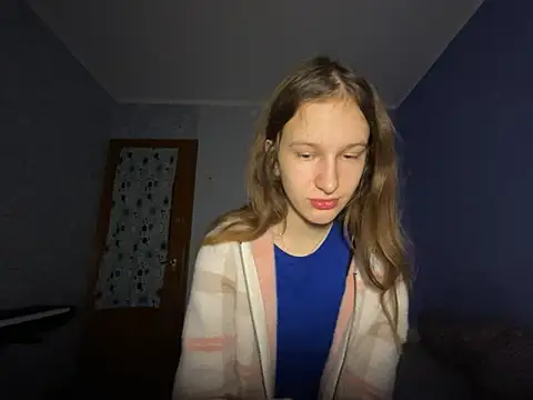 Snapshot of Eva_Angel3 chatting on 01.19.25 Eva Angel3 online show from 01.19.25