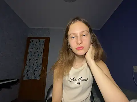 Snapshot of Eva_Angel3 chatting on 02.02.25 Eva Angel3 online show from 02.02.25